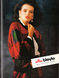 HBBENLAW86_32StephanieNorwood.thumb.jpg.ef244abb848ef7b8a172b2a0c32dfd4f.jpg