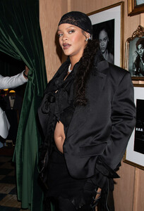 INSTAR54720075.jpg