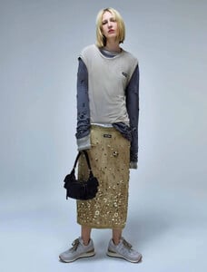 Jade-Huber-Mei-Jiang-Gregory-Derkenne-Madame-Figaro-4.jpg