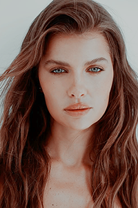 Kristina Mendonca1.png
