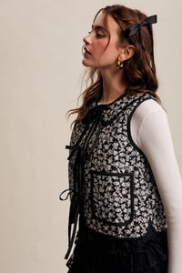 L52025-0559.jpg