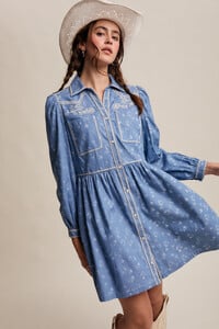 L52025-0976.jpg
