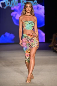 L787_E57_E97_111_z_RUNWAY_f4dfc4a1-2d2a-435c-a670-59d3b1c0b550.thumb.webp.21b2335a8a4ea55cec5dde791c2554b7.webp