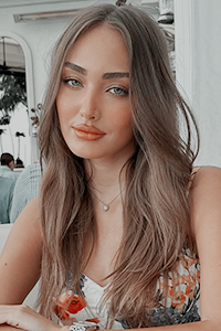 Leila Bauer1.png