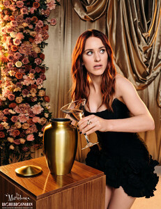 MRB-Photoshoots2025-Portrait-JoanRiversTribute-001.jpg