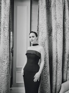 MRB-Photoshoots2025-Portraits-MetGalaForWWD-009.jpg