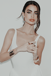 Mariana Padoan4.png