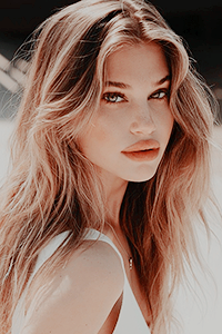 Meredith Mickelson1.png