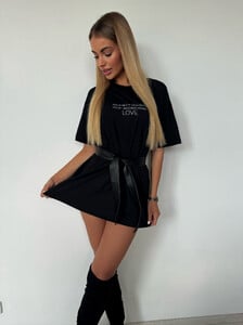 NKocendova - www.bynk.cz '25 - 141-4_tricko-your-body-deserves-your-unconditional-love.jpg