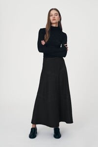 Paloma-Organic-Midi-Skirt-Noir-AW24-ROWIE-1.jpg