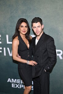 Priyanka_Chopra_Malaysia_282029~13.jpg