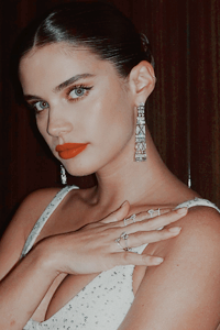 Sara Sampaio1.png