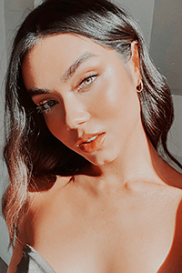 Thais Belmonte1.png
