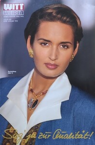 WITTWeidenDEAW9495catalogcoverGailElliott.thumb.jpg.6aa62bf31ba6bd456c1428d0be905c45.jpg