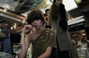 Yemchuk_Another_Magazine_Fall_Winter_2008_09_04.thumb.jpg.dff548d8b3c9b169533daf0d7b48cfdc.jpg