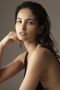 aline-dallarosa-lima_41206.thumb.jpg.00716d66e0a993db56c3f959f5aa6f91.jpg