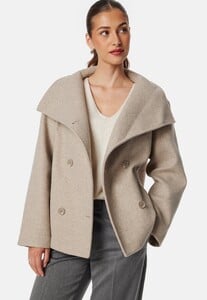 bubbleroom-ava-short-coat_16.jpg