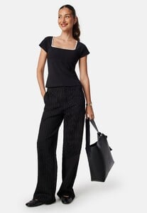 bubbleroom-contrast-cap-sleeve-top-black_3.jpg