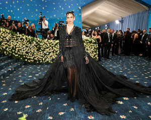 dualipa-18.jpg