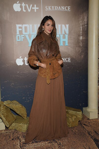 eiza-169.jpg