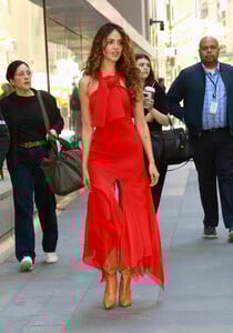 eiza-25.jpg