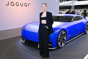 ellie-11.jpg