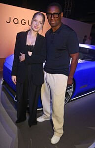 ellie-20.jpg