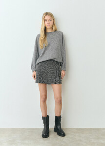 essential-cashmere-jumper_2.jpg