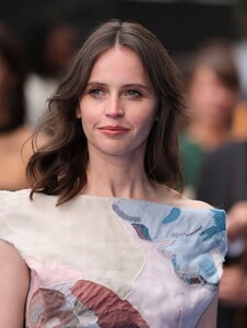 felicity-32.jpg