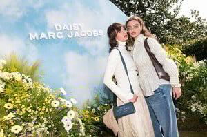 large_49394_7061749.jpg