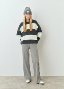 lightweight-knit-jumper_1.jpg