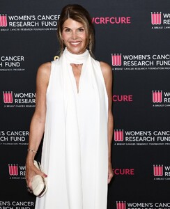 lori-loughlin-at-women-s-cancer-research-event-in-la-04-11-2024-1.jpg