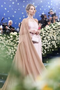 maya-hawke-04.jpg