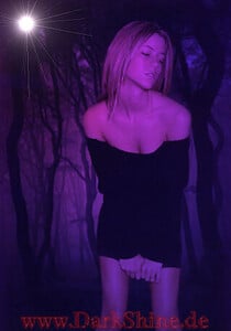nicole19.jpg