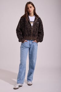 night-prowler-zip-front-knit-shroom-7-worwpa25-206c_0003.jpg