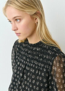 printed-elasticated-neck-blouse_1.jpg