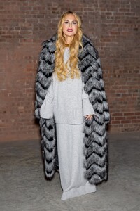 rachel-zoe-at-michael-kors-ss25-show-1.jpg