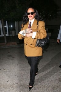 rihanna-a-ap-rocky-s-sleek-suiting-moment-15.jpg