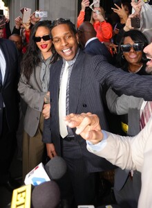 rihanna-s-courtroom-presence-a-ap-rocky-verdict-style-8.jpg