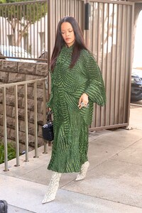 rihanna-supports-asap-rocky-in-court-02.14.2025-9.jpg
