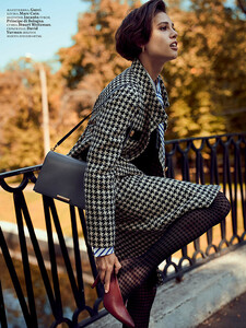 sonya-alexandrovarussianmag(5).thumb.jpg.92a4e4e1ba77495b92598638f257446a.jpg