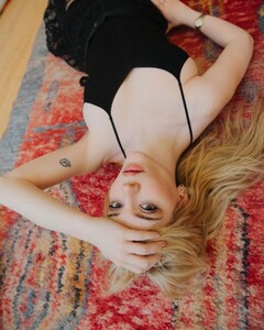 sophie-thatcher-for-puss-puss-magazine-march-2025-12.jpg