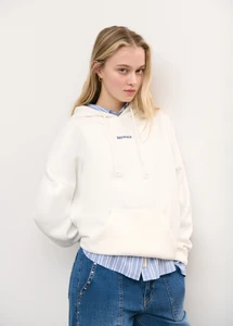 sudadera-capucha-bordado.jpg