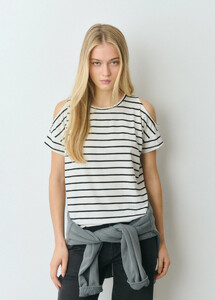 woven-striped-t-shirt-with-cut-out-shoulders_3.jpg
