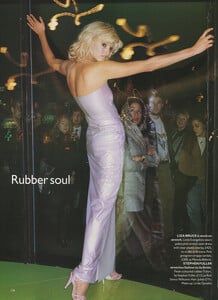 1995-3-vogue-uk-le-2_orig.jpg