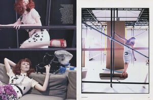 2006-3-vogue-uk-ke-07a_orig.jpg