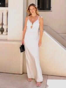 [2025.06.01] barrefaeli_502712978_18511163791041153_6632470685264550993_n.jpg