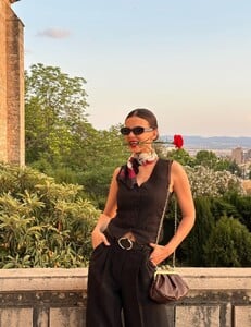[2025.06.02] victoriajustice_503384516_18598971313006824_2540948447958488032_n.jpg