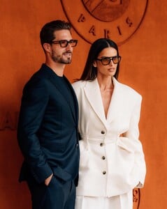 [2025.06.08] izabelgoulart_504531253_18510907324029414_1761963762535656260_n.jpg