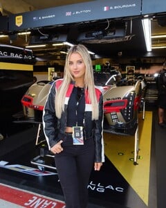 [2025.06.14] lindsaymariebrewer_506318269_18509241166023234_1866268587989319675_n.jpg